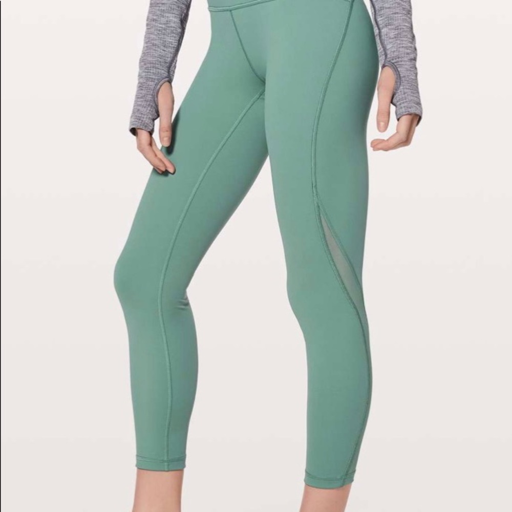 Lululemon train time pants 25” sz 4 Cela-celadon